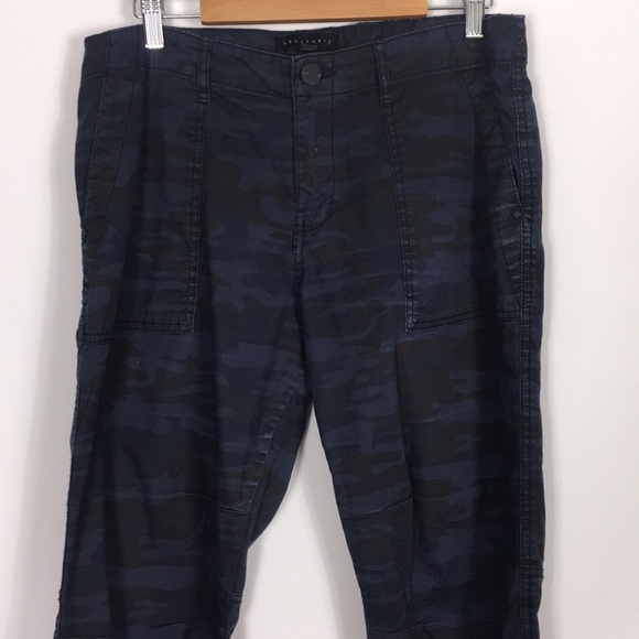 🛑🛑 SOLD!! Sanctuary Blue Camo Jogger Pants - Picture 4 of 8